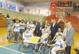 Büyükşehir de galibiyet sevinci