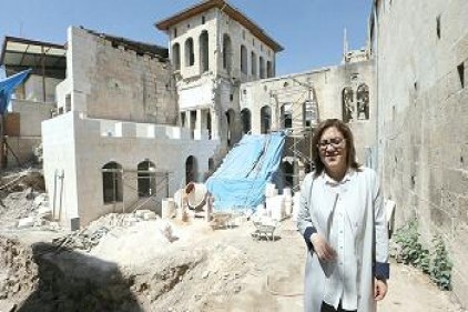 Büyükşehir, eski mahalleleri kente yeniden kazandırıyor