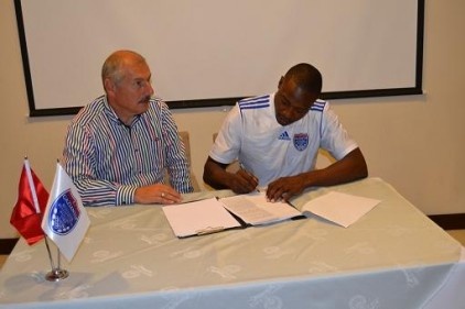 Büyükşehir, Foluwa Shola Ameobı&#8217;yi transfer etti