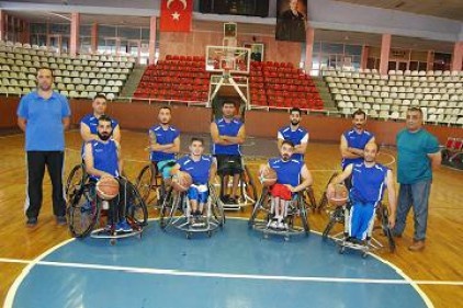 Büyükşehir Gaziantepspor, yaptığı hazırlık maçları ve antrenmanlarla süper lige hazır