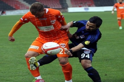 Büyükşehir i1-1 berabere kaldı