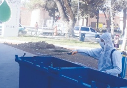 Büyükşehir ilaçlama yapıyor