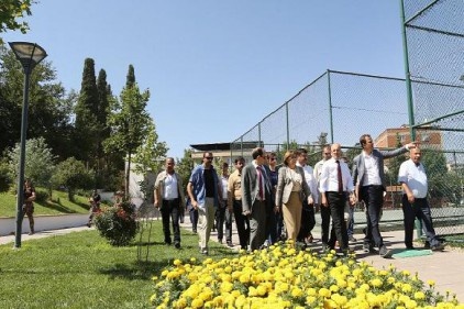 Büyükşehir, Oğuzeli ilçesinin alt ve üstyapı çalışmalarını yeniliyor