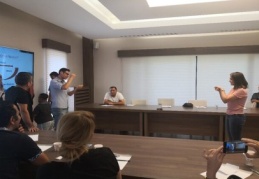 Büyükşehir personelie halkla ilişkiler eğitimi verildi