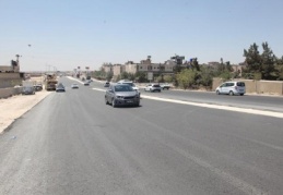 Büyükşehir, Sanayi Mahallesi’nde yeni asfalt çalışması yapıyor