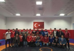 Büyükşehir sporcuları 14 madalya kazandı