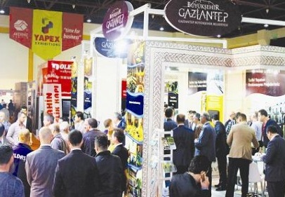 Büyükşehir standı büyük ilgi görüyor