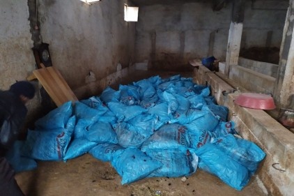 Büyükşehir zabıta, 22 ton kaçak kömür ele geçirdi