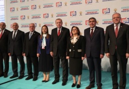 Büyükşehir’de Fatma Şahin ile devam