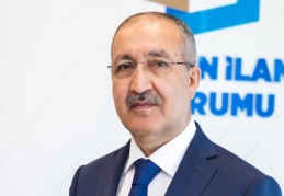“Büyüyen ailemizin her bir ferdiyle büyük bir mutluluk yaşıyoruz“