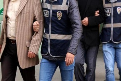 Bylock kullanan 21 öğretmen tutuklandı