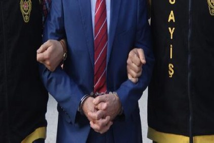 ByLock&#039;tan 26 öğretmen tutuklandı