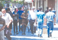 Cadde ve sokaklarda hareketlilik başladı