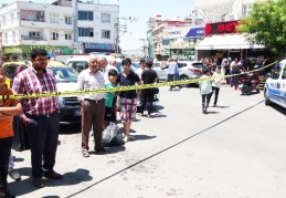 Caddeye bırakılan valiz bomba paniği yaşattı