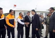 Çadır kenti gezdi