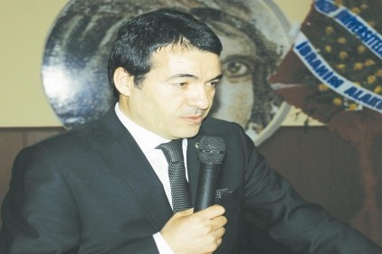 Çağın gereklerine göre kendimizi yetiştirip geliştirmemiz gerekir