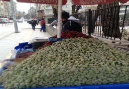 Çağla 40 liradan görücüye çıktı