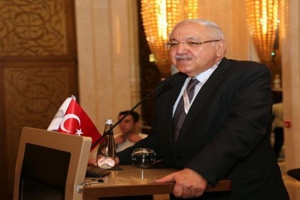 Cahit Nakıboğlu tekrar seçilerek güven tazeledi