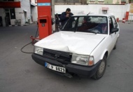 Çalıntı otomobille hırsızlık yaptılar