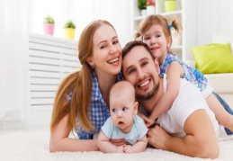 Çalışan anne-babanın 5’te biriçocuklarını günde 2 saatten az görüyor