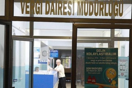 Çalışanlar, yüzde 20&#8217;lik vergi dilimine girecek ve daha fazla vergi ödeyecek