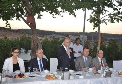 Çalışanlarıyla iftar yaptılar