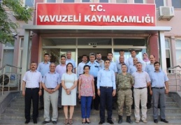 Çalışma arkadaşlarına veda etti