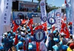 Çalışma ve Sosyal Güvenlik Bakanlığı’na göre sendikalı memur oranı yüzde 72.63