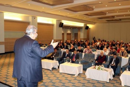 Çalışma yaşamını iş ortamı ile sınırlı görmemek gerek