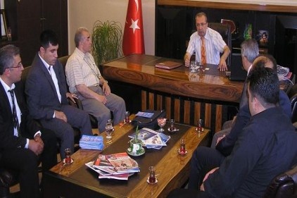 Çalışmalarını anlatılar