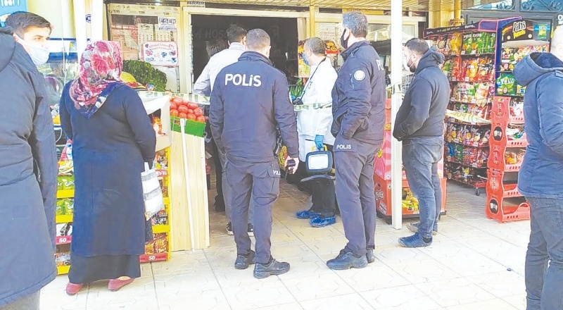 Çalıştığı markette kafasından vuruldu