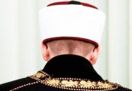 Cami imamları 2 milyon liralık tarihi eseri satarken yakalandı