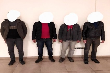 Cami inşaatından demir çalan şüpheliler yakalandı