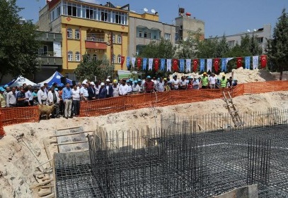 Cami ve sosyal tesisin temeli atıldı