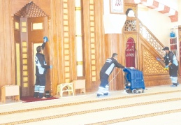 Camiler bayrama hazırlanıyor