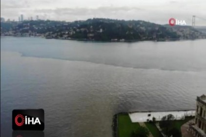 Çamura bulanan İstanbul boğazı havadan görüntülendi