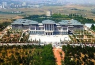 Candan: Kaçak saray katmerli kaçak hale geldi