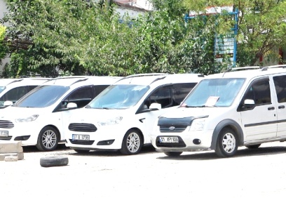 “Canı sıkılan oto pazarına gelmiş, satış yok”