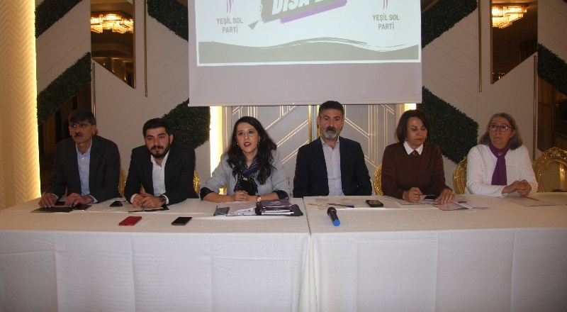 Canımızı dişimize takarak sorumluluklarımızı yerine getireceğiz