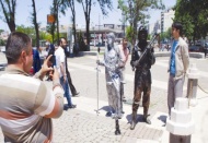 Canlı mankenler ilgi odağı oldu