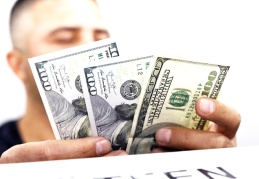 Capital Economics, yılsonu dolar/TL için 6,25 öngörüsünde bulundu