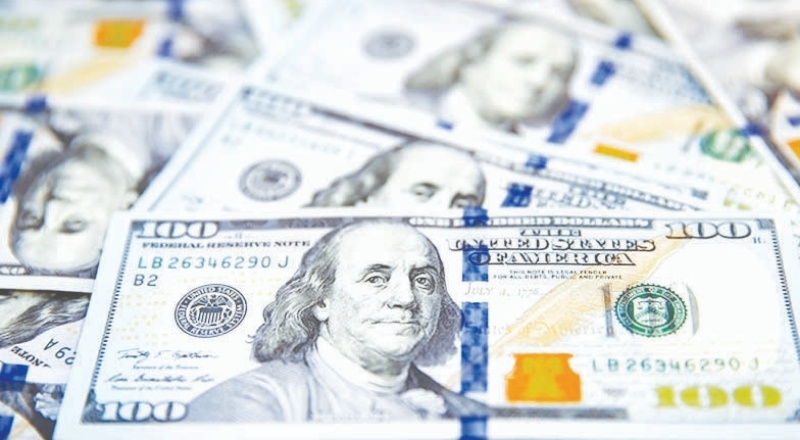 Cari açık temmuzda 683 milyon dolara geriledi