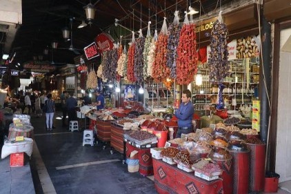 Çarşı-Pazar tamtakır oldu