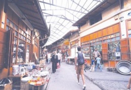 Çarşı ve pazarda bayram hareketliliği yok