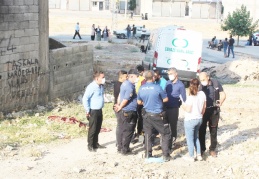 Çatıdan düşen tesisat ustası hayatını kaybetti