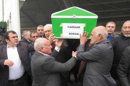 Celal Doğan&#8217;ın ablası defnedildi
