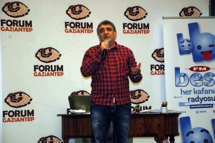 Cem Arslan, Forum&#8217;da hayranlarıyla buluştu