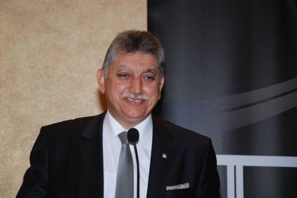 Cemaatten de kutlama geldi