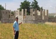 Cemevinin tamamlanması için yardım bekliyorlar