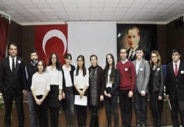 Cemil Alevli Kolejinden İnsan Hakları ve Demokrasi dersi